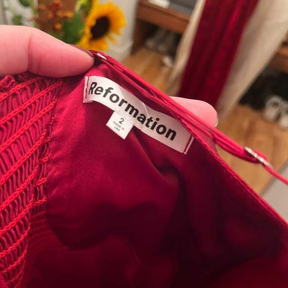 Reformation Solay dress in Sangre - Picture 6 of 8